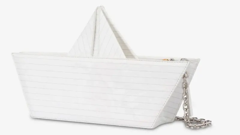 Bolso barco de origami moschino